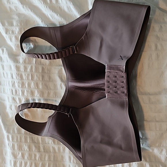 Knix Catalyst Sports Bra NWOT Size 7+ - Picture 2 of 3